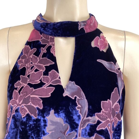Skies Are Blue Velvet Floral Halter Dress Size Medium Shift Keyhole - Picture 6 of 8